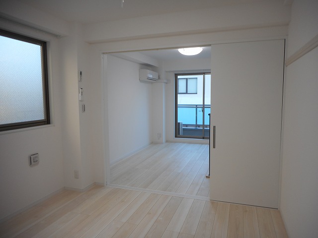 402号室洋室です