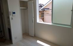 洋室角部屋です