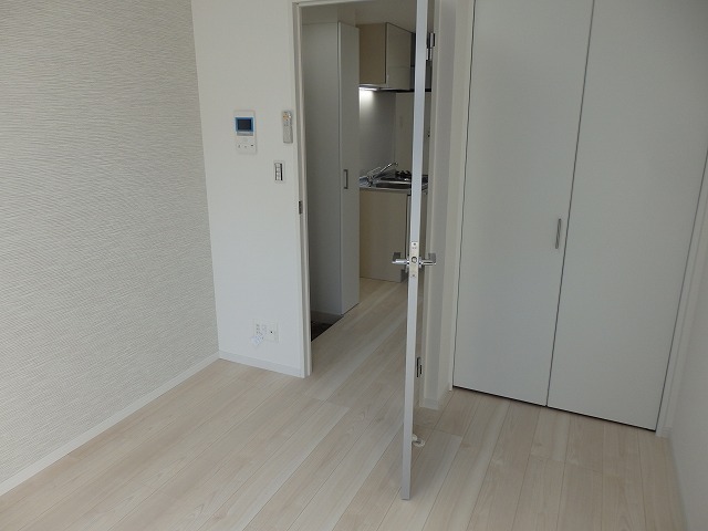 302洋室です